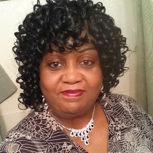Meet your Posher, Valerie